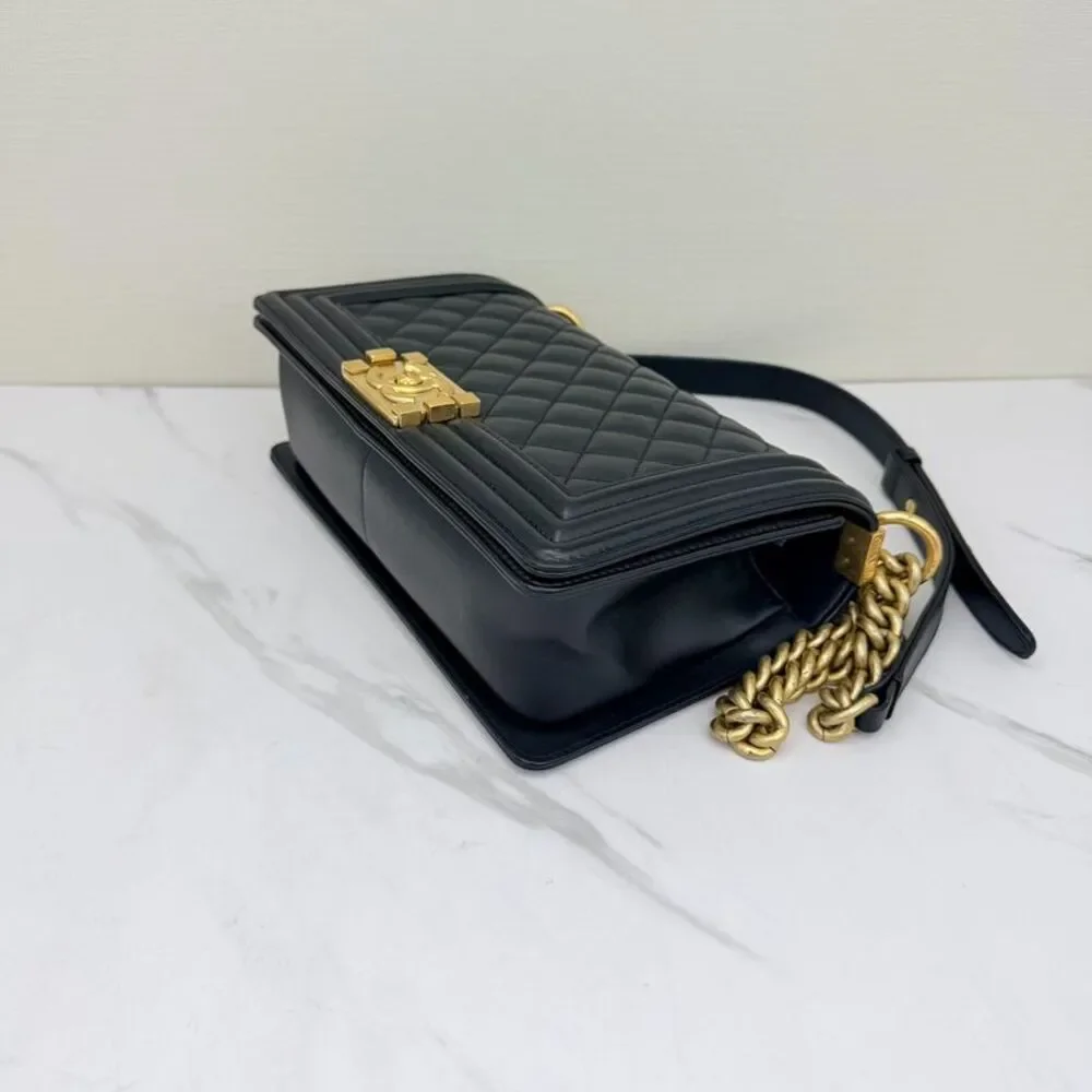 Chanel Women Pre-Loved Bag Very Good Condition